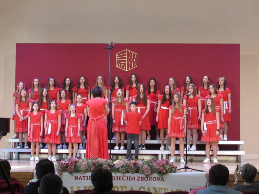 850 mladih pjevača odmjerilo vještine na Međunarodnom natjecanju Vallis aurea cantat u Požegi