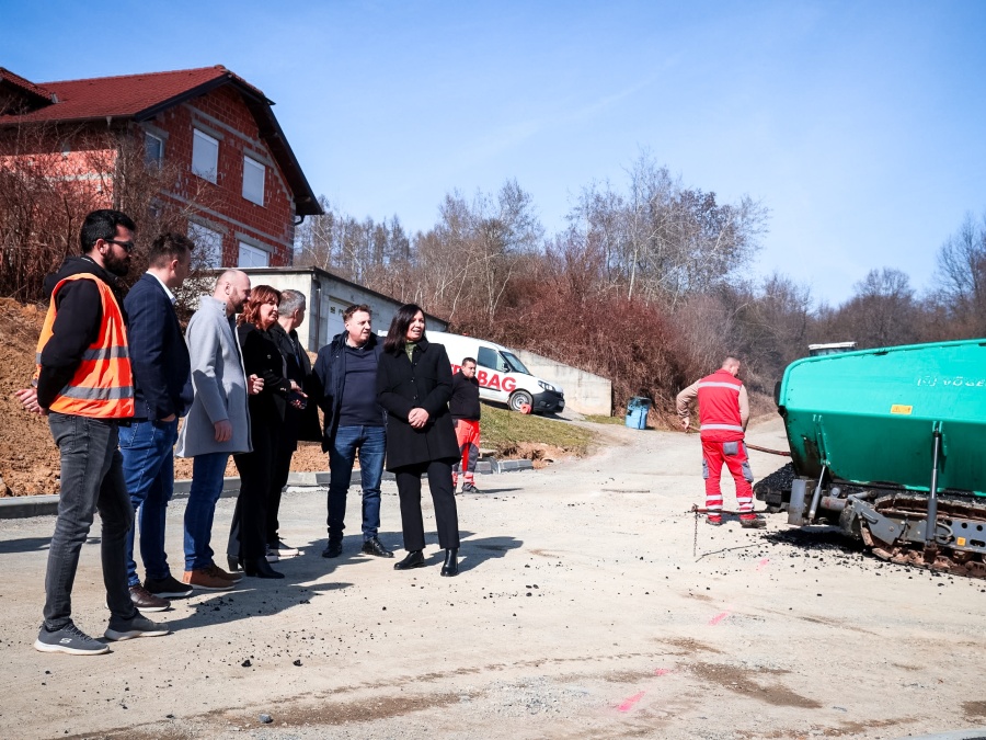 Završetak radova u Pleternici kojima će se pospješiti prometna povezanost i riješiti problem oborinske odvodnje