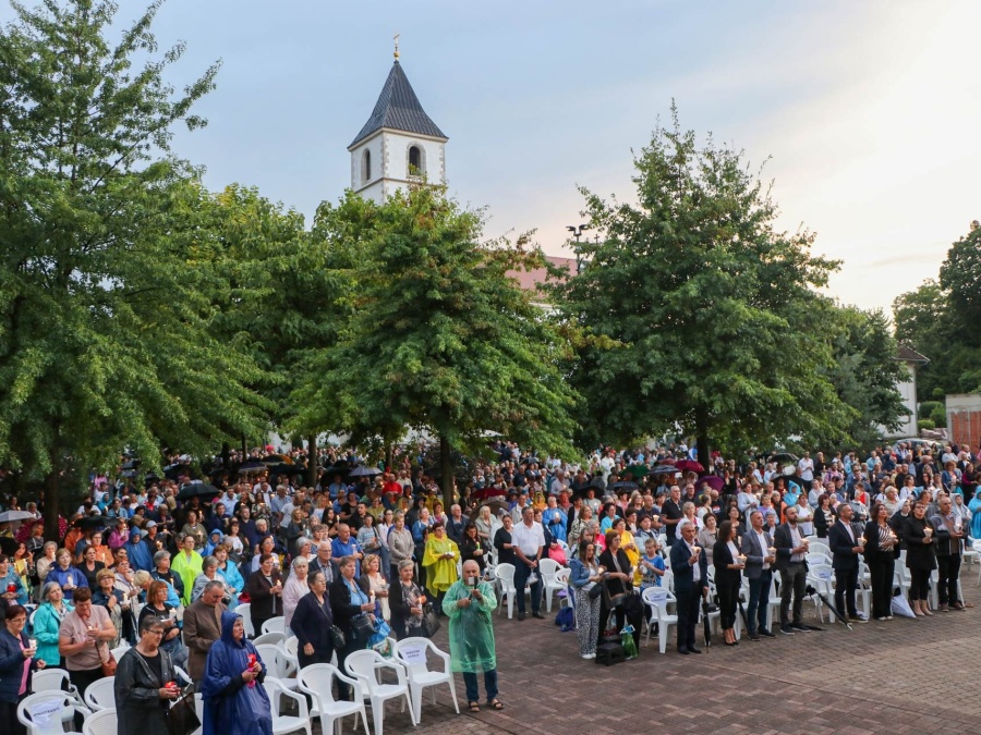 Brojni vjernici Požeške biskupije hodočastili u Voćin