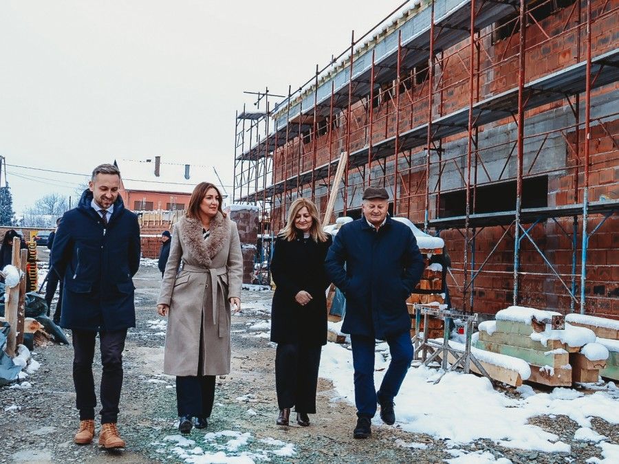 Napredak radova: Ministar Piletić obišao gradilište Centra za starije u Jakšiću