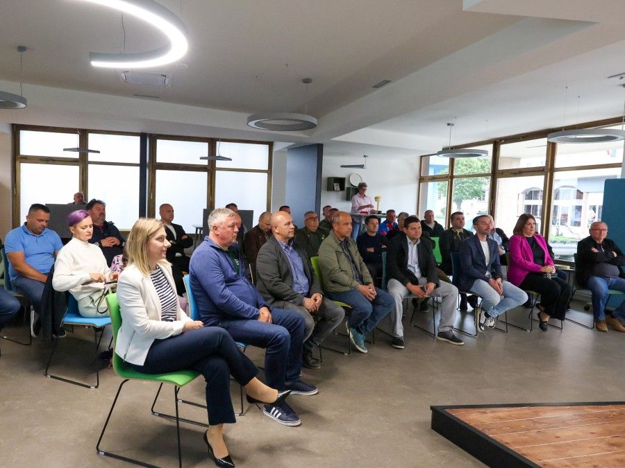 Županica uručila ugovore za projekte udruga iz područja lovstva, poljoprivrede i zaštite životinja