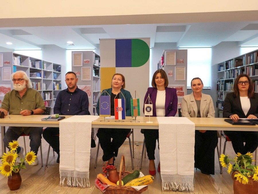 Potpisani ugovori za energetsku obnovu Gimnazije: „Ovaj dio Požege bit će jedno veliko gradilište“