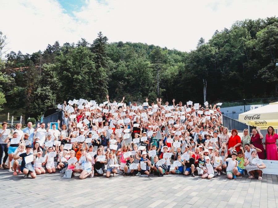 Više od 400 djece završilo školu plivanja u sklopu projekta „Igraj, uči, rasti – požeško-slavonski program za djecu“