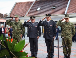 Dan-policije-2024-polozeni-vijenci-10