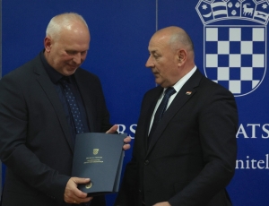 MHB 03.12.2025.___0011