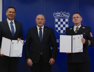 MHB 03.12.2025.___0038