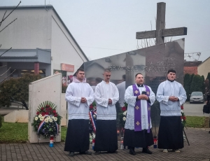 67df7d0c-5b8e-4335-8880-d476b6681184