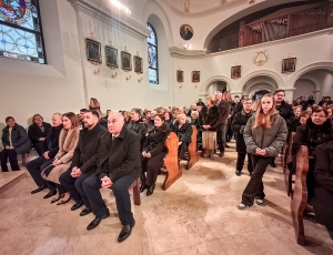 6deace7e-a642-4af1-90fc-8725ada50c01