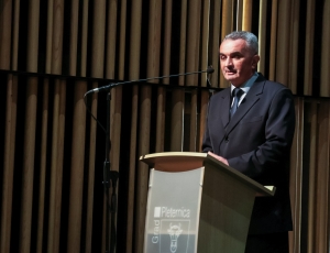 dangradapleternice0042