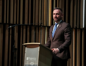 dangradapleternice0043