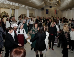 e88ee50ba372ac58329b3060aac7cea6_XL