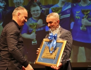 90d76d0b-044c-4ac6-a9a9-1d67598395a7