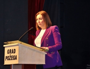 a6703909-436b-41b8-8f4a-5a4a9603405c