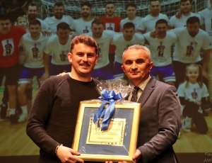 bac1d80a-1a79-4a98-ac11-4178f48f0337