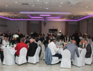 be59e067dc979b9a3bcc148852c3b174_XL